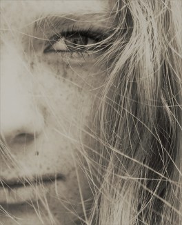 bw-woman-face-closeup-2
